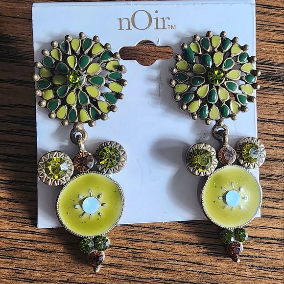 Jewelry - Vintage Beaded Drop Dangle Earrings